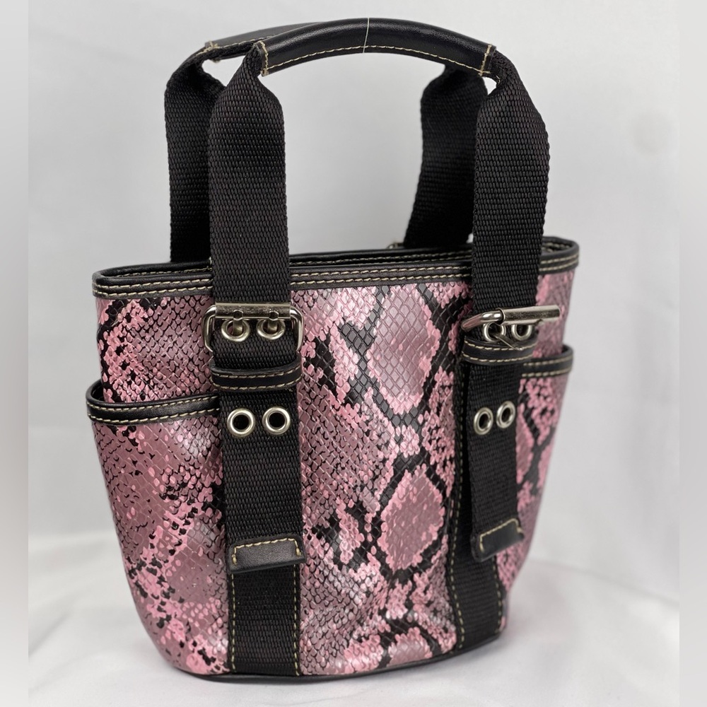 New | Never Used Nine West Snakeskin pink mini bag